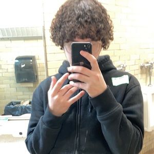 Meet your Posher, Felix